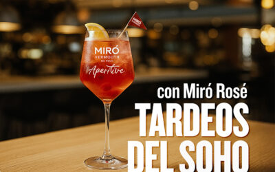 Miró Rosé omple de brindis i somriures el Soho del Mercat Central de Reus