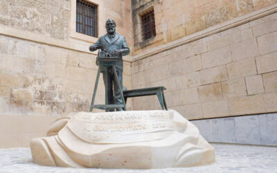 MaserGrup colabora en la nueva escultura dedicada a Antoni Gaudí